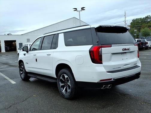 2026 GMC Yukon XL 4WD AT4