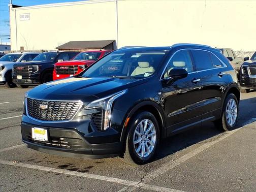 2023 Cadillac XT4 Luxury