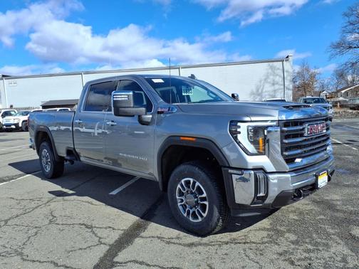 2025 GMC Sierra 2500 SLT