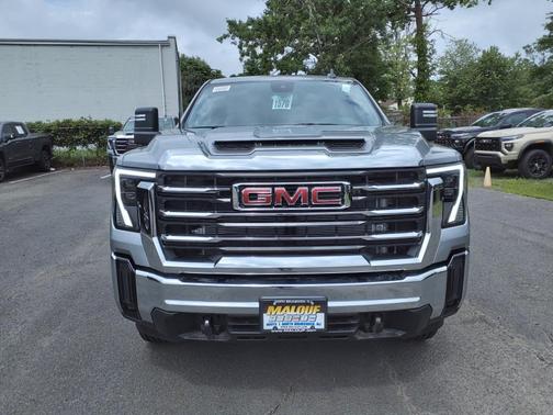 2024 GMC Sierra 2500 SLE