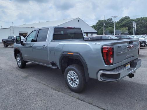 2024 GMC Sierra 2500 SLE