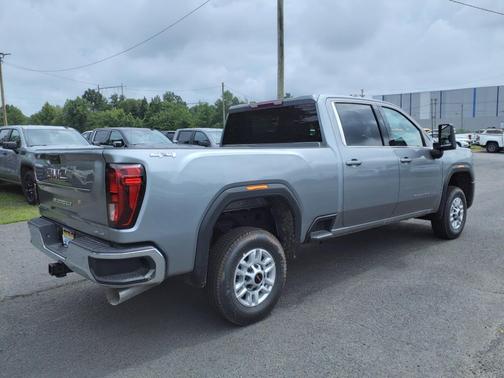 2024 GMC Sierra 2500 SLE