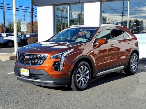 2019 Cadillac XT4 Premium Luxury