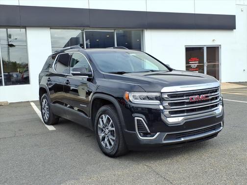 2023 GMC Acadia AWD SLT
