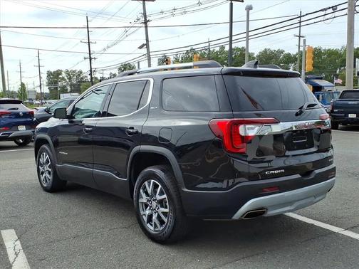 2023 GMC Acadia AWD SLT
