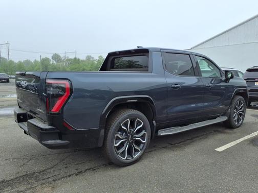 2025 GMC Sierra EV Extended Range Denali