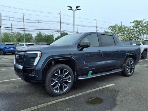 2025 GMC Sierra EV Extended Range Denali