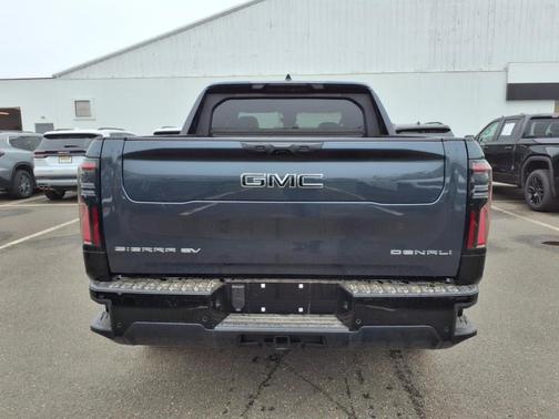2025 GMC Sierra EV Extended Range Denali