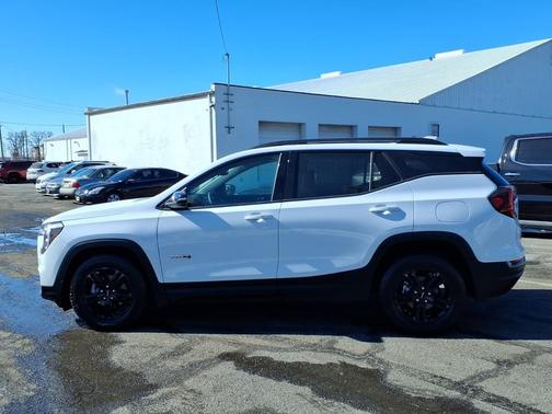 2023 GMC Terrain AWD AT4
