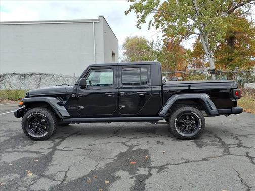 2022 Jeep Gladiator Willys 4x4