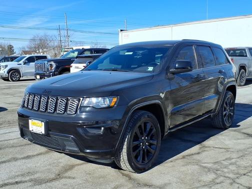 2021 Jeep Grand Cherokee Laredo