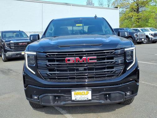 Onyx Black 2026 GMC Sierra 1500 Elevation