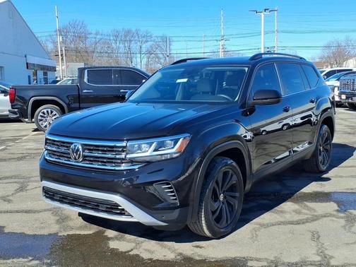 2021 Volkswagen Atlas 3.6L SE w/Technology