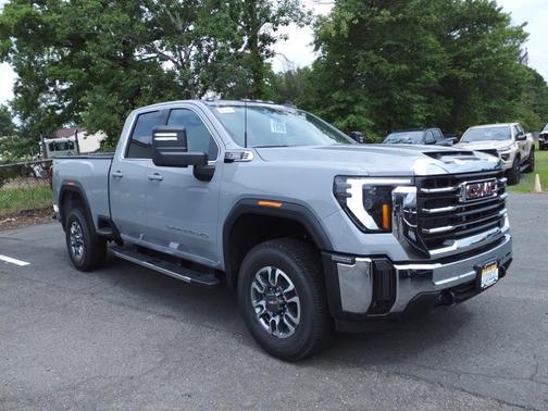 2024 GMC Sierra 2500 SLE