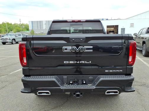 Onyx Black 2026 GMC Sierra 1500 Denali Ultimate