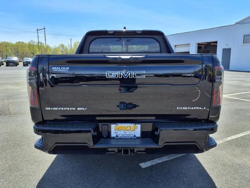 2025 GMC Sierra EV Extended Range Denali