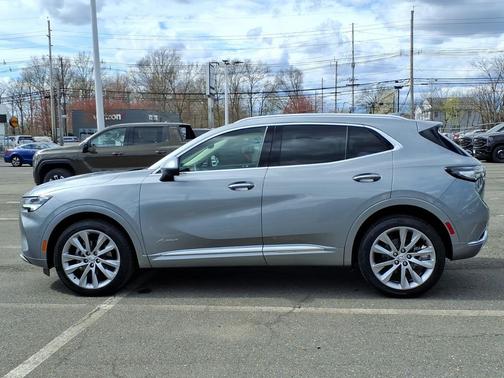 Moonstone Gray Metallic 2023 Buick Envision Avenir FWD