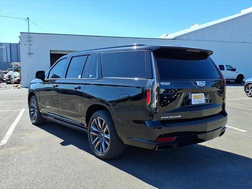 2021 Cadillac Escalade ESV Sport Platinum