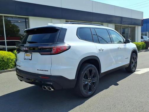 2026 GMC Acadia Elevation AWD