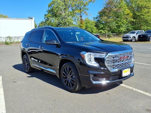 2023 GMC Terrain Denali