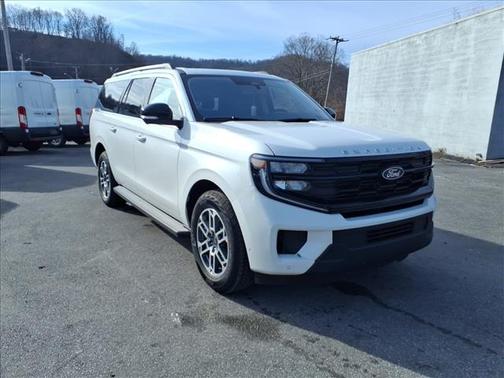 2025 Ford Expedition Max Active 4x4