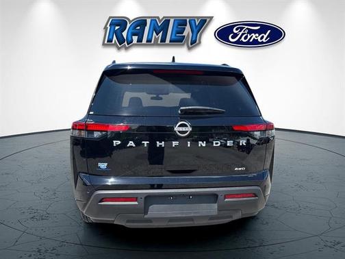 Super Black 2025 Nissan Pathfinder SV 4WD