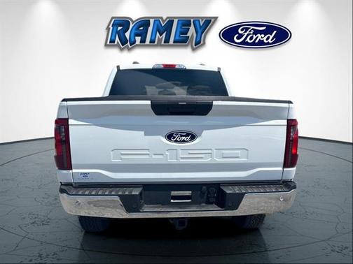 OXFORD WHITE 2025 Ford F-150 XLT