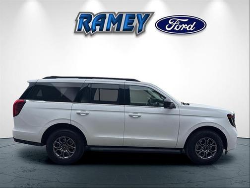 OXFORD WHITE 2025 Ford Expedition Active
