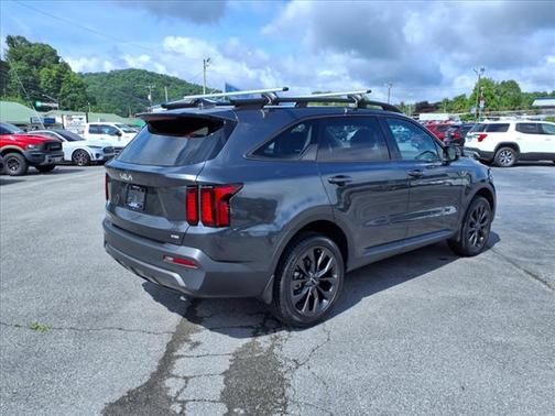 2023 Kia Sorento EX