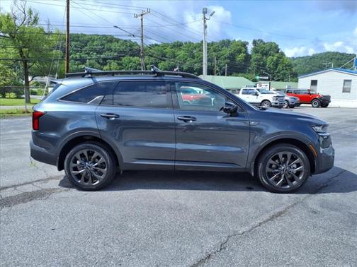 2023 Kia Sorento EX