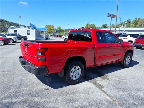 2023 Nissan Frontier S