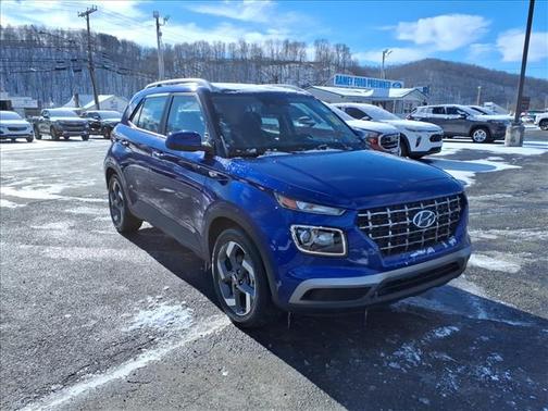 2024 Hyundai VENUE SEL