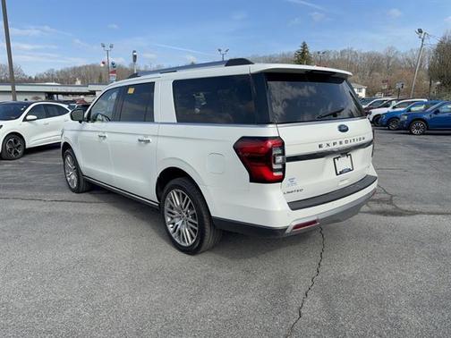 Star White Metallic Tri-Coat 2023 Ford Expedition Max Limited