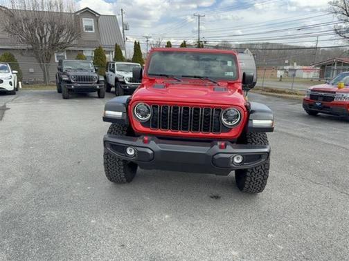 Firecracker Red Clearcoat 2025 Jeep Wrangler Rubicon