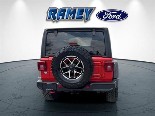Firecracker Red Clearcoat 2025 Jeep Wrangler Rubicon