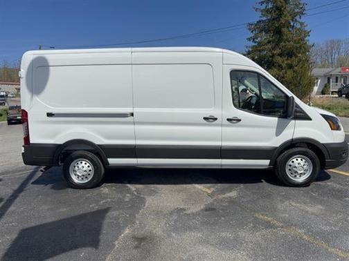 OXFORD WHITE 2026 Ford Transit-150 Base