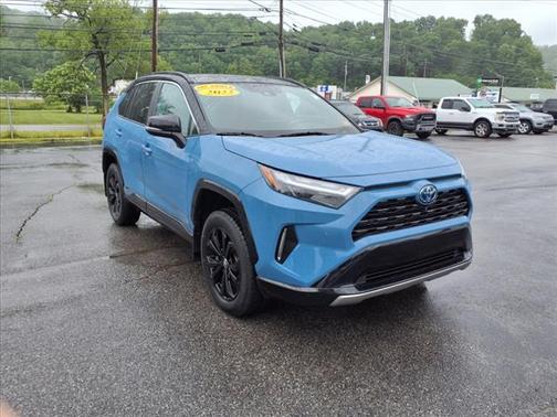 2022 Toyota RAV4 Hybrid SE