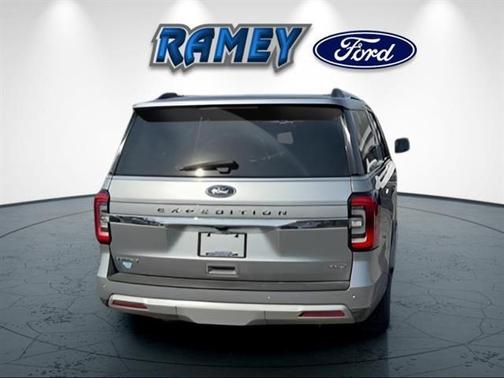 ICONIC SILVER METALLIC 2024 Ford Expedition Max Limited