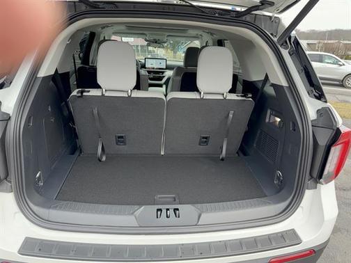 STAR WHITE MET TRI-COAT 2026 Ford Explorer Active