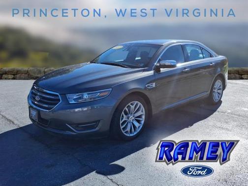 2017 Ford Taurus Limited