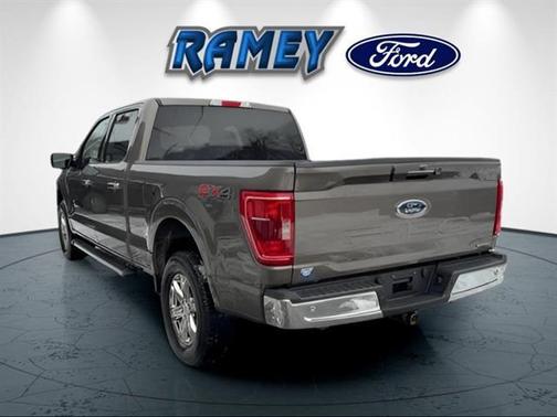 STONE GRAY METALLIC 2022 Ford F-150 XLT