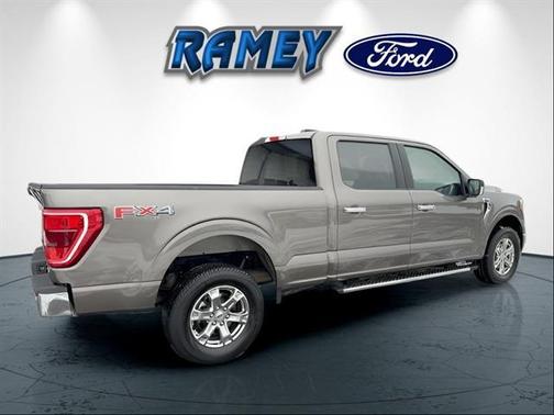 STONE GRAY METALLIC 2022 Ford F-150 XLT