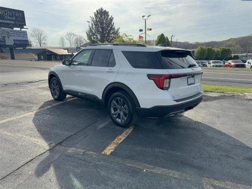 STAR WHITE MET TRI-COAT 2026 Ford Explorer Active