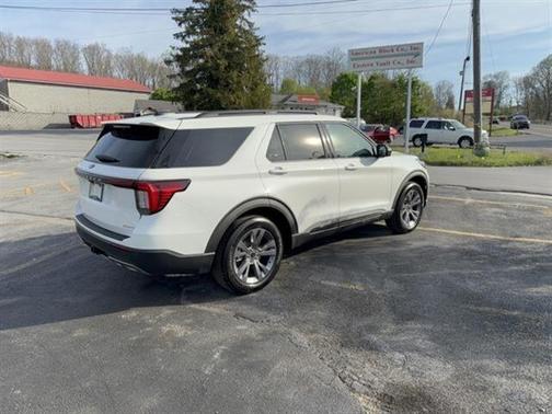 STAR WHITE MET TRI-COAT 2026 Ford Explorer Active