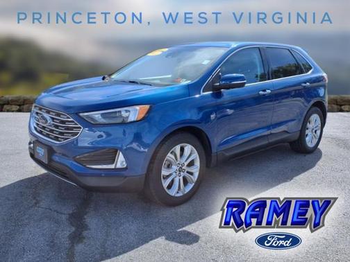 2022 Ford Edge Titanium
