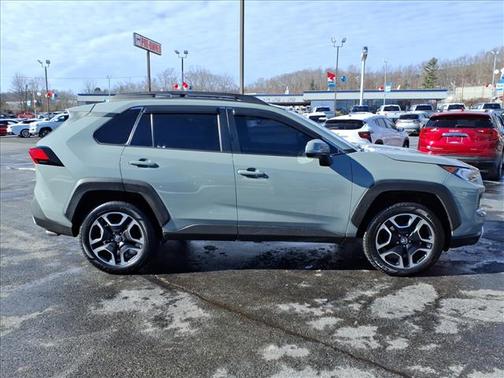 2019 Toyota RAV4 Adventure