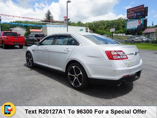 2015 Ford Taurus SEL