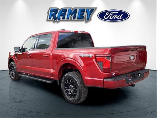 RUBY RED METALLIC TINTED CC 2026 Ford F-150 XLT