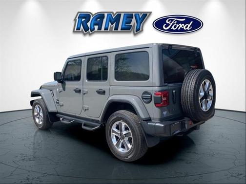 Sting-Gray Clearcoat 2020 Jeep Wrangler Unlimited Sahara