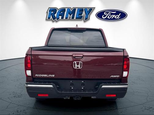 Deep Scarlet Pearl 2020 Honda Ridgeline RTL-E